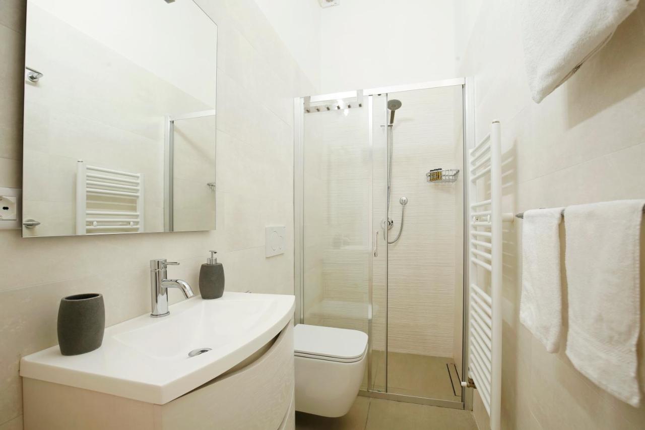 Appartamenti Diffusi Di Villa Fiorita Con Accesso Alle Piscine Della Struttura Principale Cattolica Exterior photo